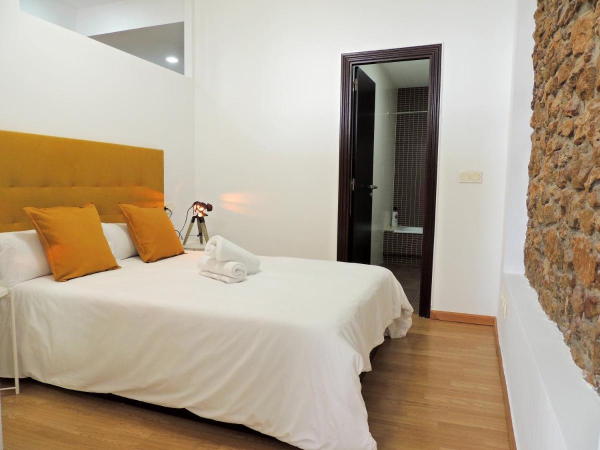Casa Aurea-Apartamento Zona Antigua,Parking Y Wifi By Delabra Apartments Oviedo Luaran gambar